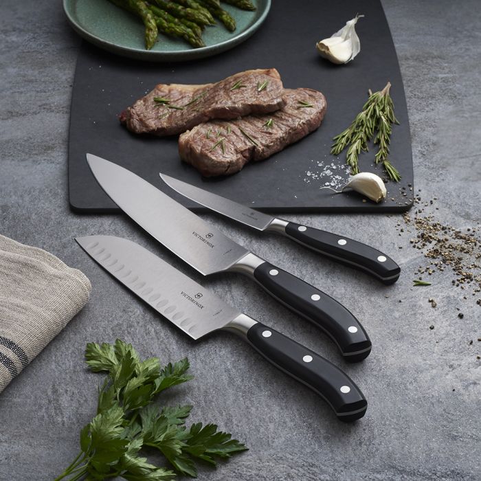 victorinox-kitchen-knife-02